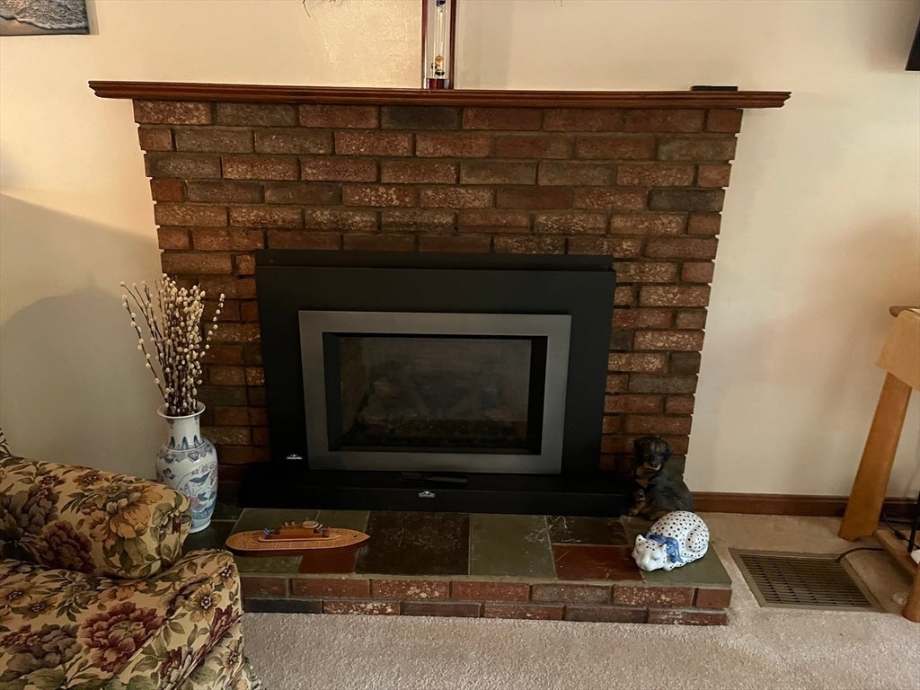 16 Wallum Lake Rd, Douglas, MA Photo #9