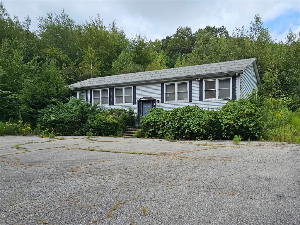 27 Douglas Road