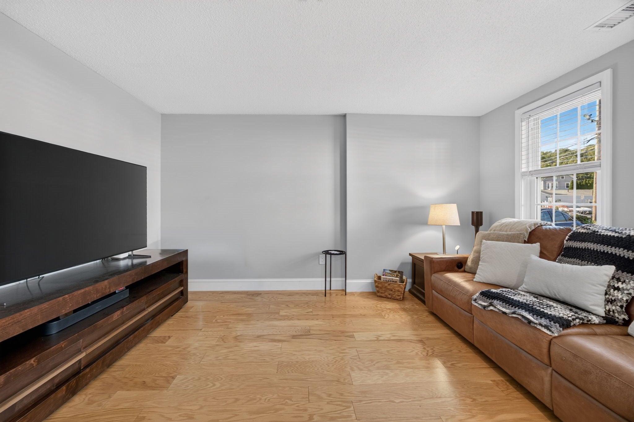 52 Warren St #2, Peabody, MA, 52 Warren St #2, Peabody, MA Photo #10