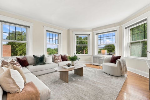 Photo of 59 Alton Pl #5, Brookline, MA 02446 (MLS # 73586769)