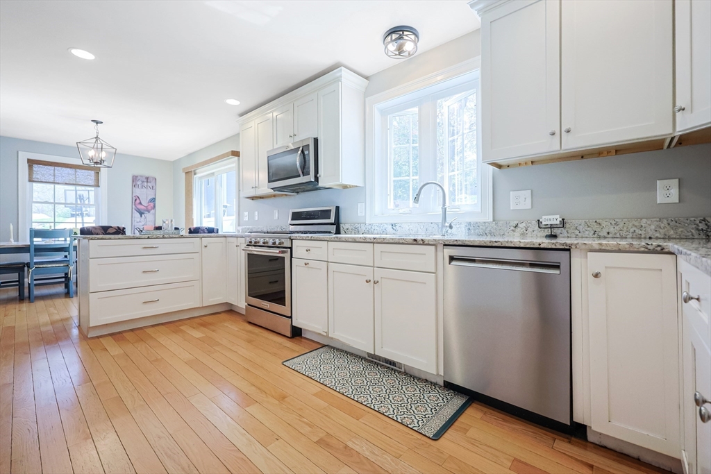 22 Mohawk Cir