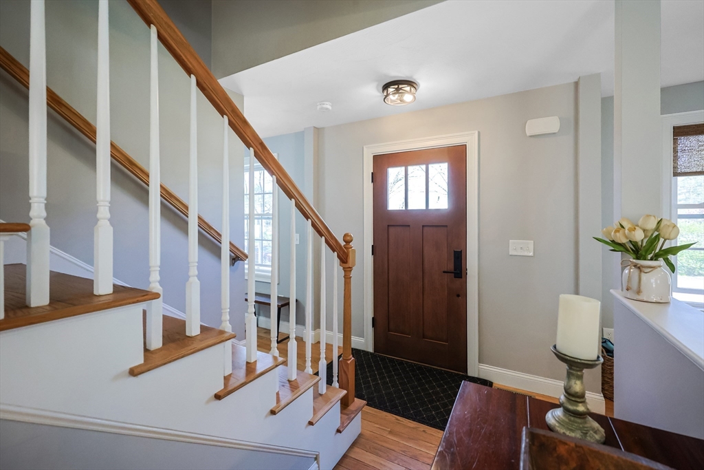 22 Mohawk Cir