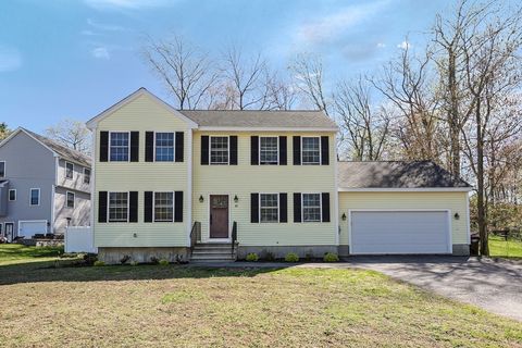 22 Mohawk Cir Georgetown MA 01833