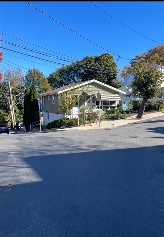 69 Presentation Rd