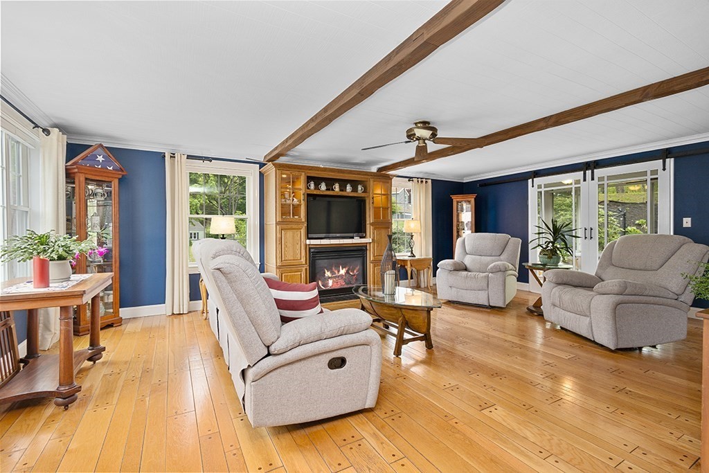 13 Meadowview Road