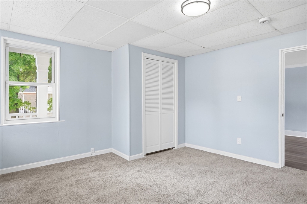 1045 Middlesex St, Lowell, MA Photo #12