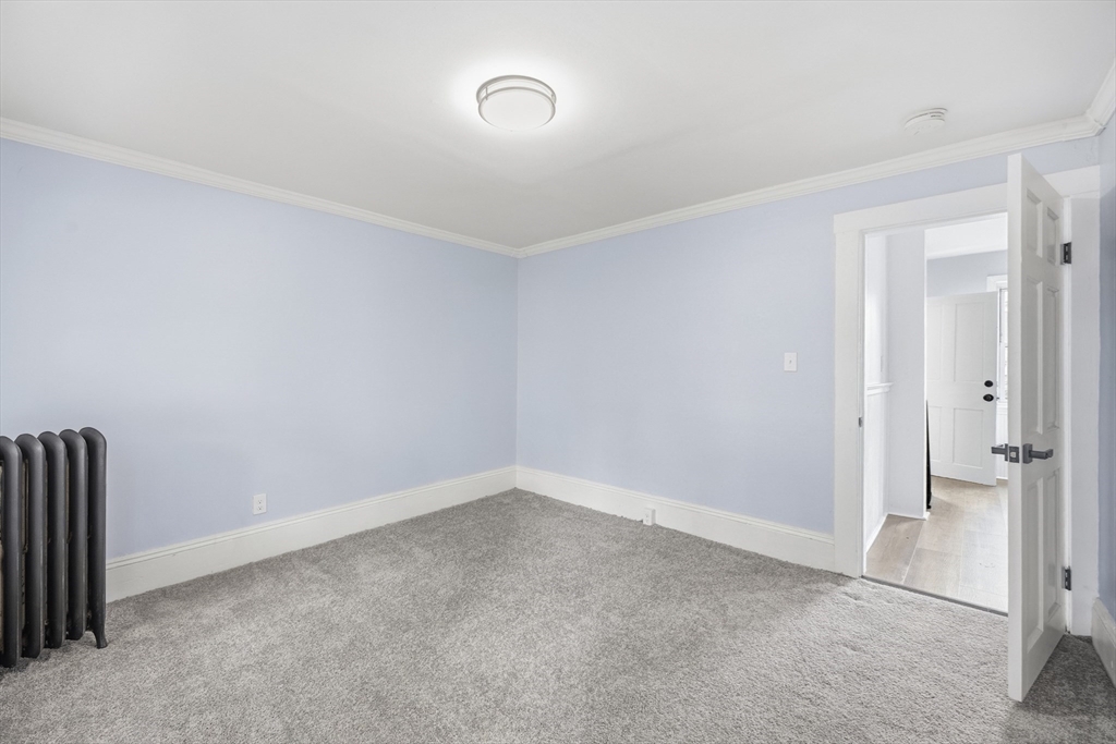 1045 Middlesex St, Lowell, MA Photo #16