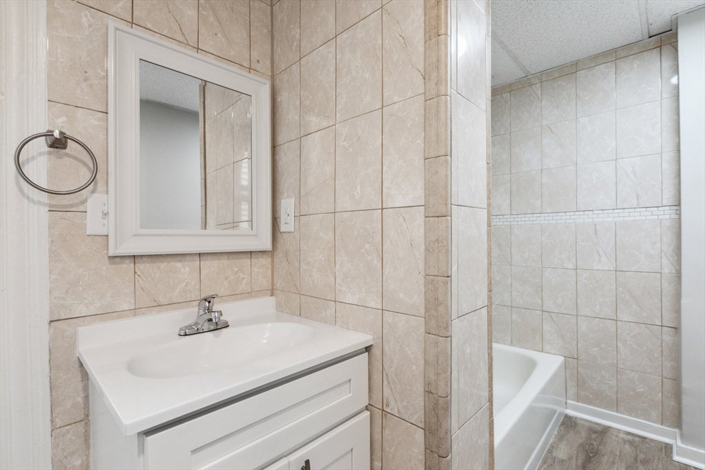 102-114 Water ST, Lawrence, MA, 102-114 Water ST, Lawrence, MA Photo #10