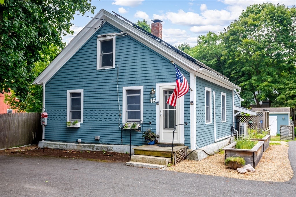 48R Manchester St, Leominster, MA Photo #1