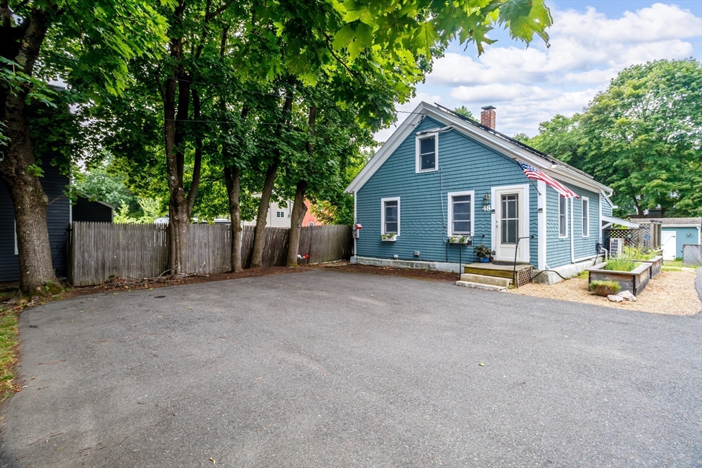 48R Manchester St, Leominster, MA Photo #4