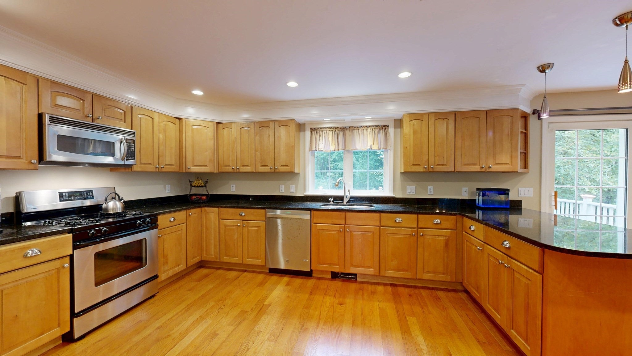 233 Haverhill St, North Reading, MA, 233 Haverhill St, North Reading, MA Photo #23