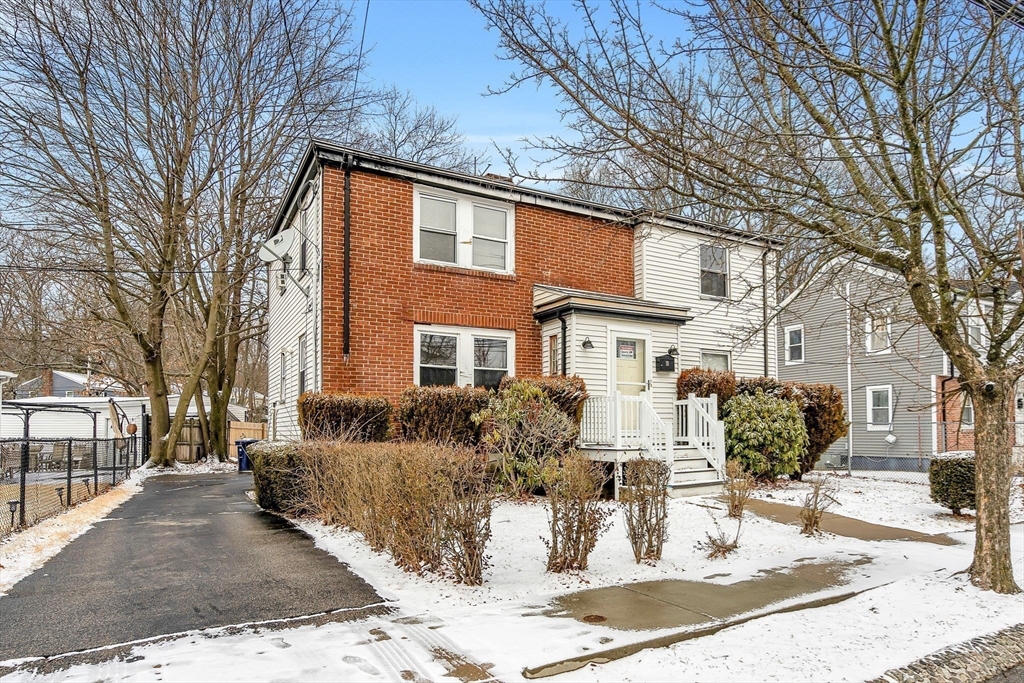 10 Briarcliff Ter