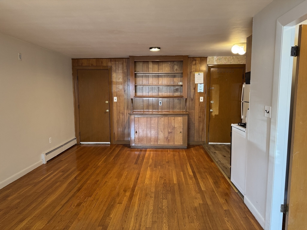 100 Magnolia Ave 5
