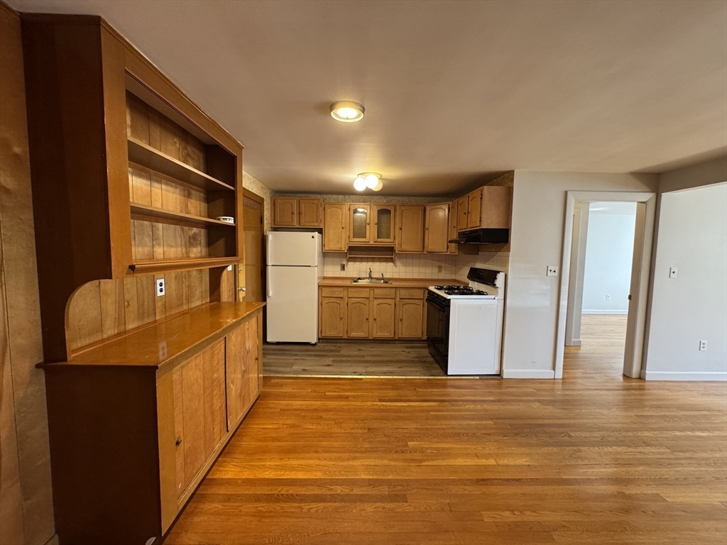 100 Magnolia Ave 5