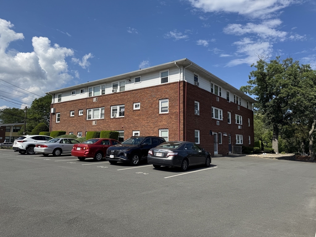 100 Magnolia Ave 5