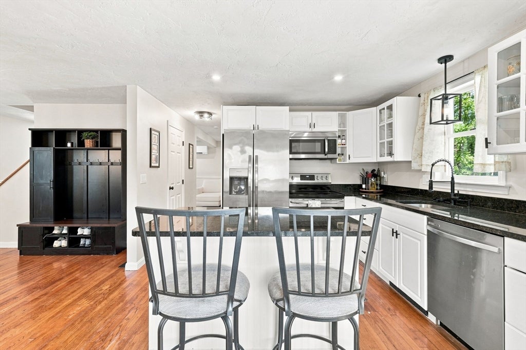 7 Lascala Ave, Plymouth, MA Photo #10
