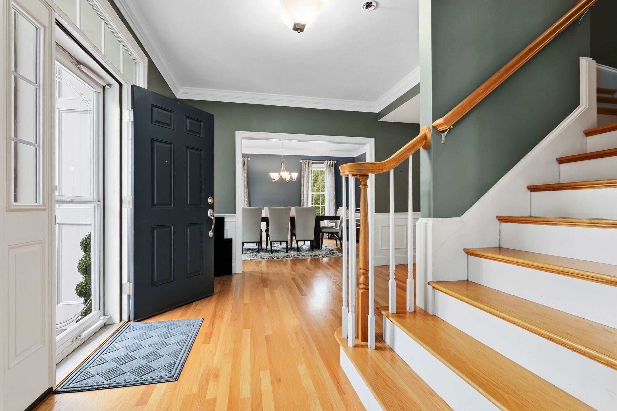 33 Oak Ledge Cir