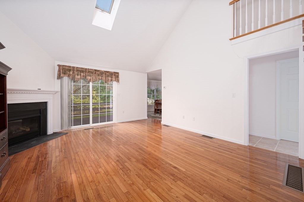 24 Olde Canal Way 24