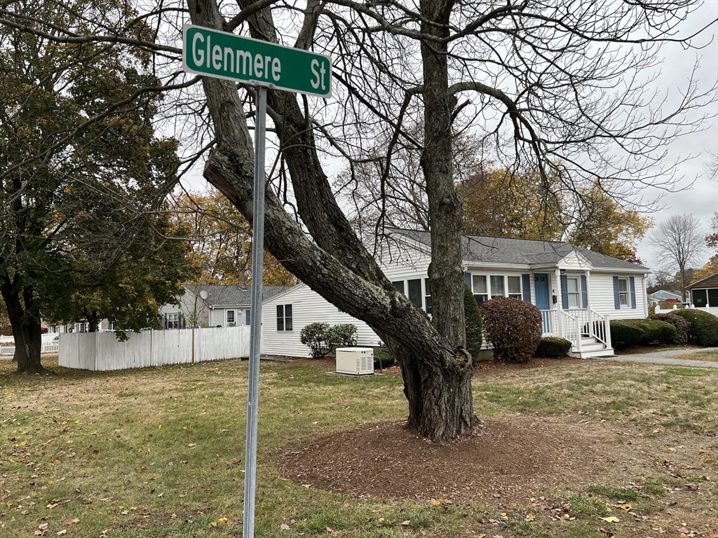 4 Glenmere St