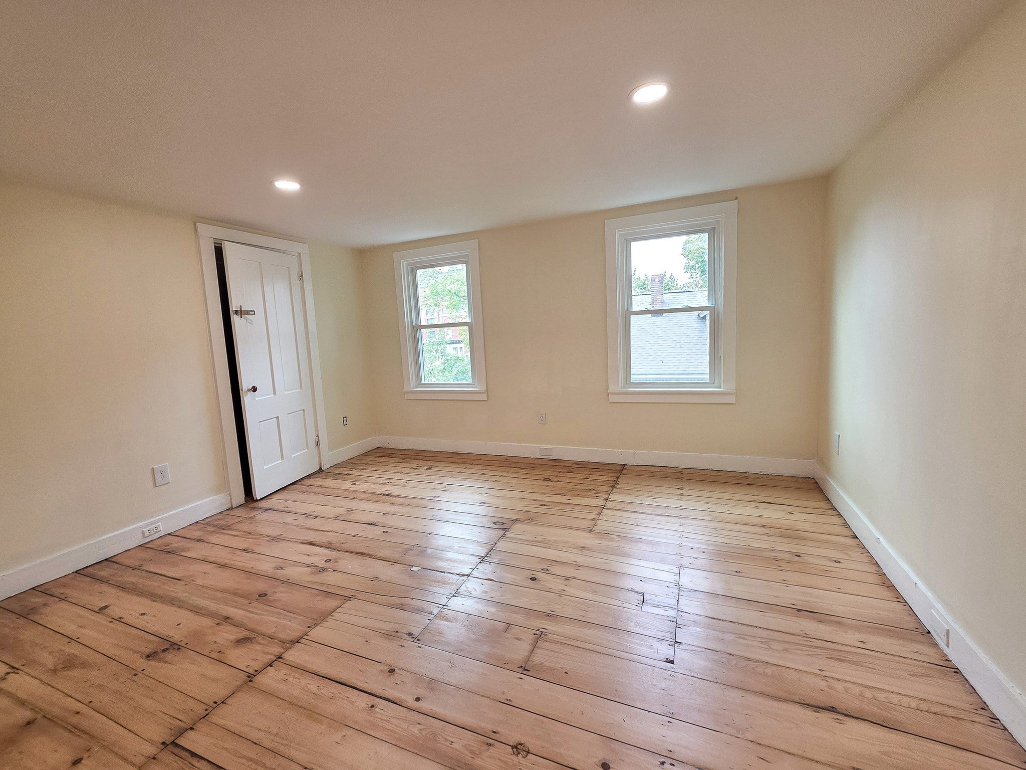 Photo of 20 Chilcott Pl, Boston, MA