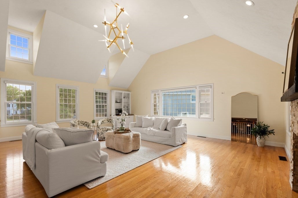 5 Green Meadow Dr, Lynnfield, MA, 5 Green Meadow Dr, Lynnfield, MA Photo #21