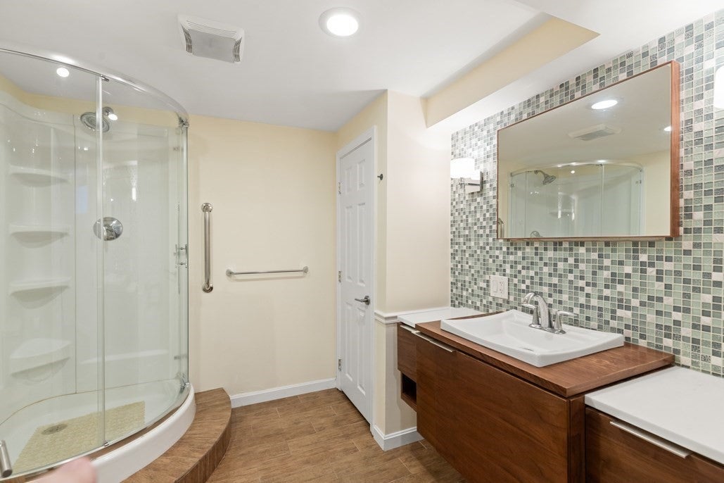 5 Green Meadow Dr, Lynnfield, MA, 5 Green Meadow Dr, Lynnfield, MA Photo #34