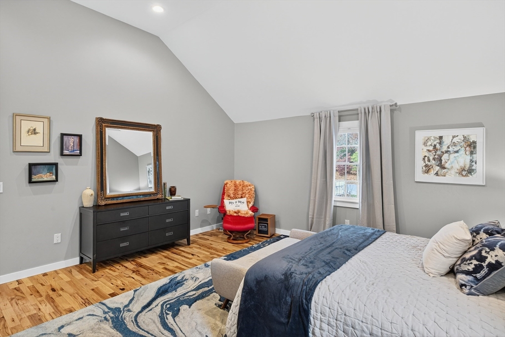 Harwich, Massachusetts 02645, United States, 3 Bedrooms Bedrooms, ,3 BathroomsBathrooms,Residential,Active,246368