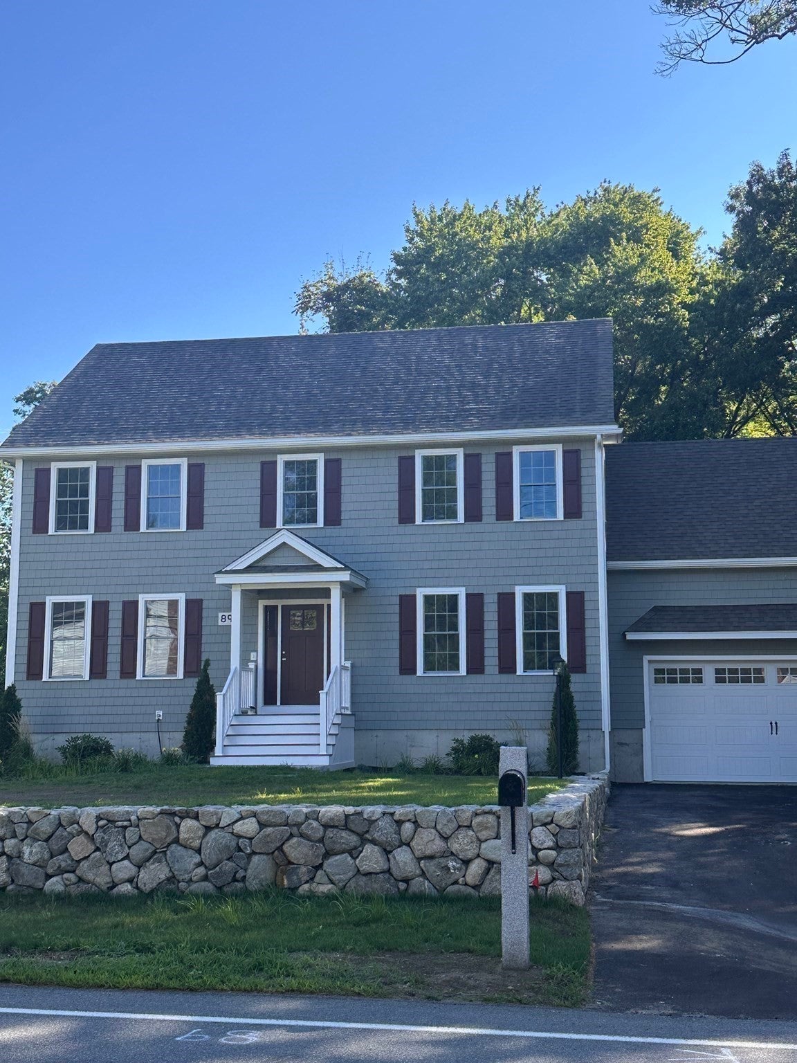 89 Central St