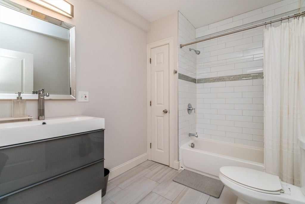 189 Shirley St #1, Winthrop, MA, 189 Shirley St #1, Winthrop, MA Photo #16
