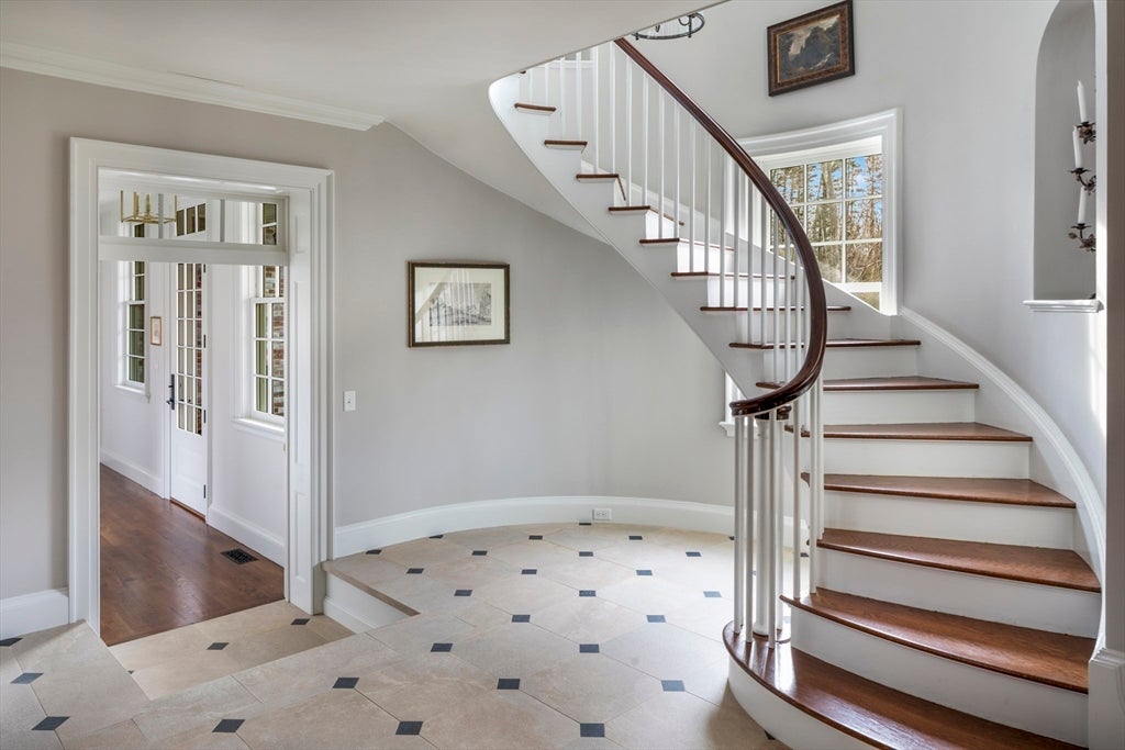 401 Sandy Valley Rd, Westwood, MA, 401 Sandy Valley Rd, Westwood, MA Photo #5