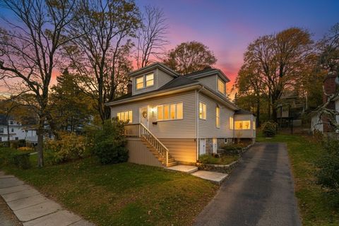 Photo of 5 Springdale Ave, Saugus, MA 01906 (MLS # 73451303)