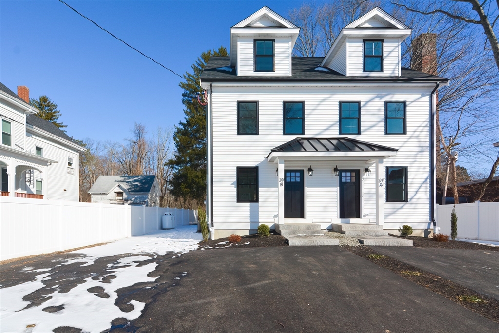 39 Chandler Ave B