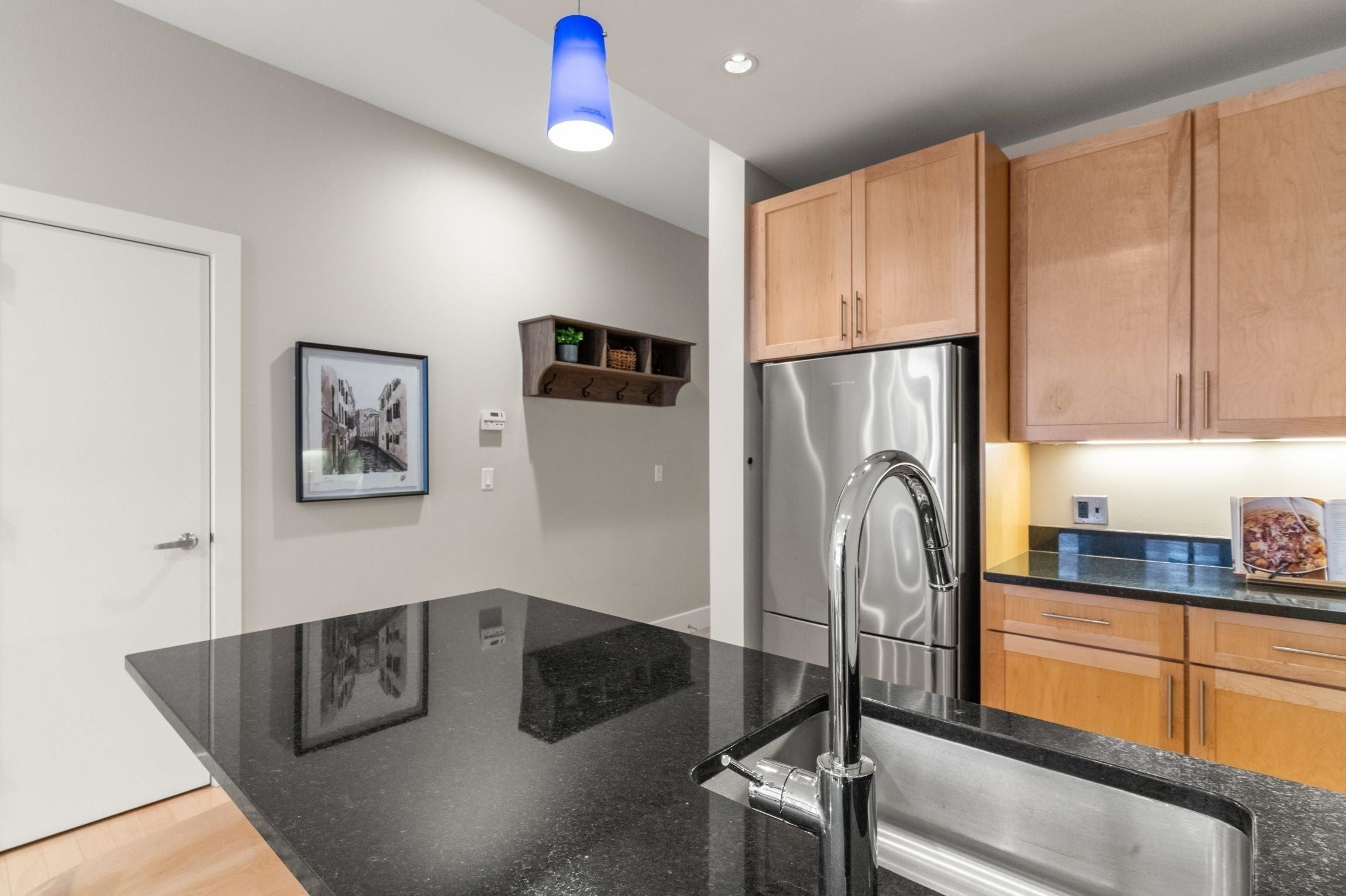 70 Lincoln St L219