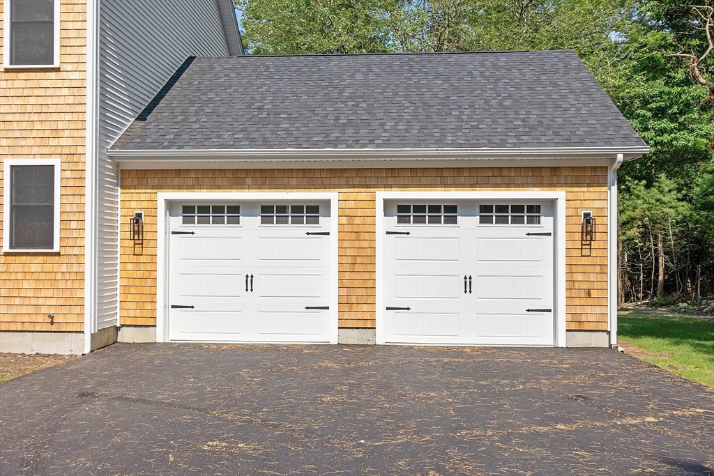383 Delano Rd