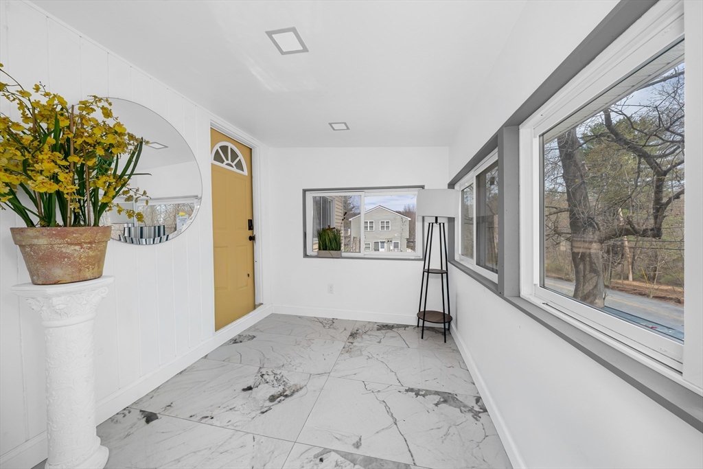36 Whittier Rd