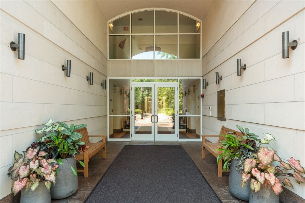 130 Mount Auburn St #406, Cambridge, MA, 130 Mount Auburn St #406, Cambridge, MA Photo #2