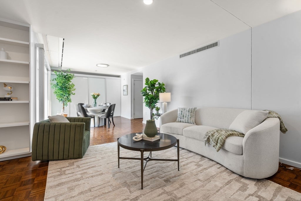 130 Mount Auburn St #406, Cambridge, MA, 130 Mount Auburn St #406, Cambridge, MA Photo #4
