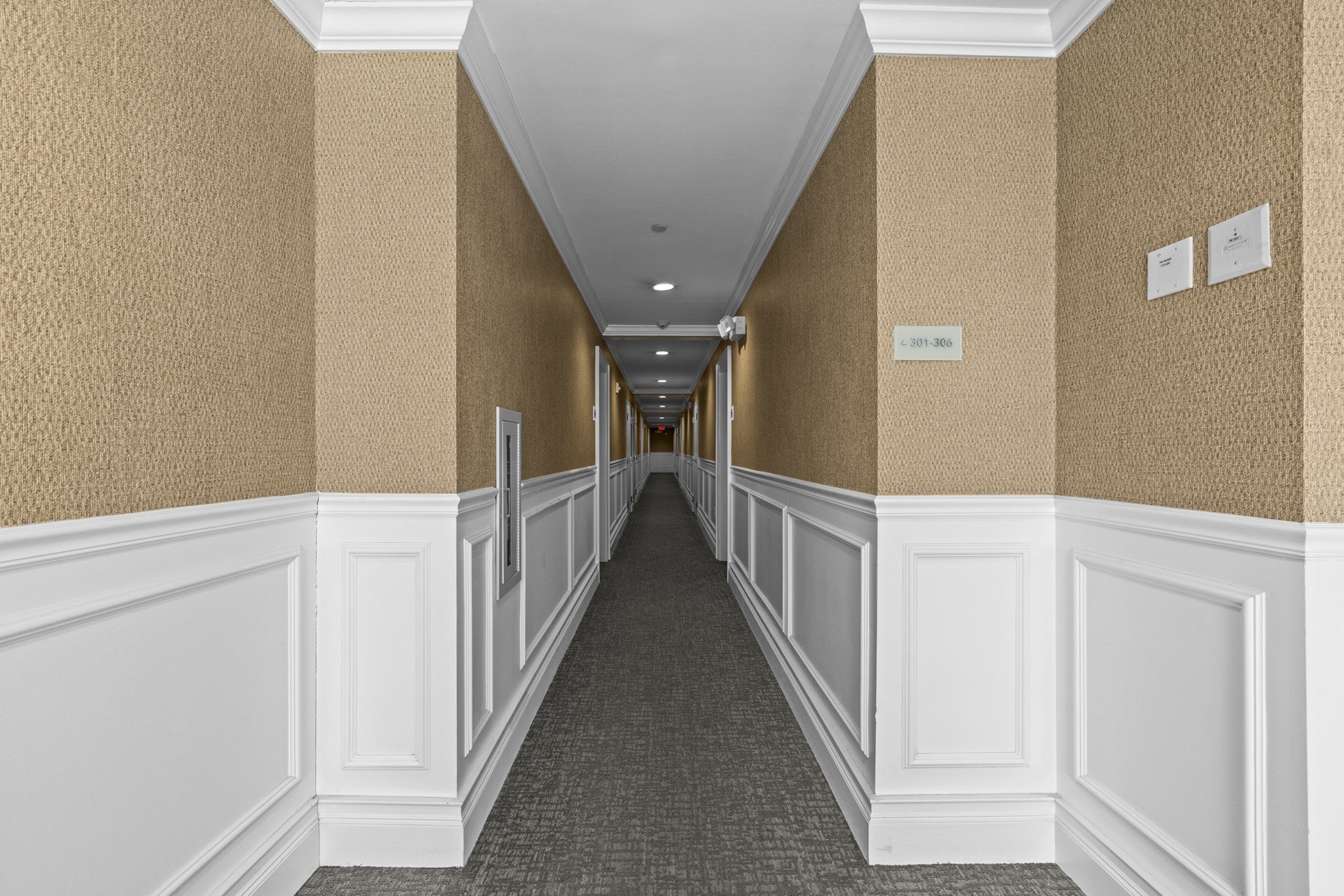 616 E Fourth Street 303