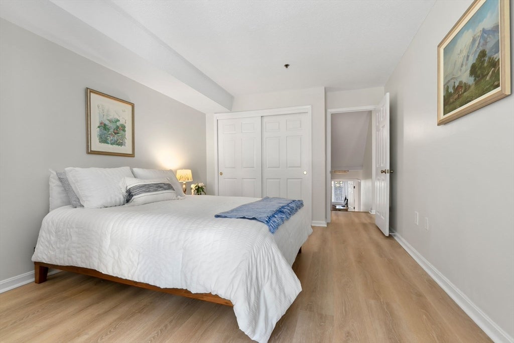 4 Duck Pond Rd #206, Beverly, MA Photo #12