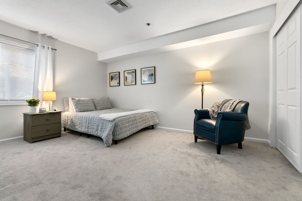 4 Duck Pond Rd #206, Beverly, MA Photo #15
