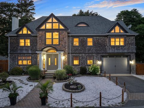 14 Marks Cove Rd Wareham MA 02571