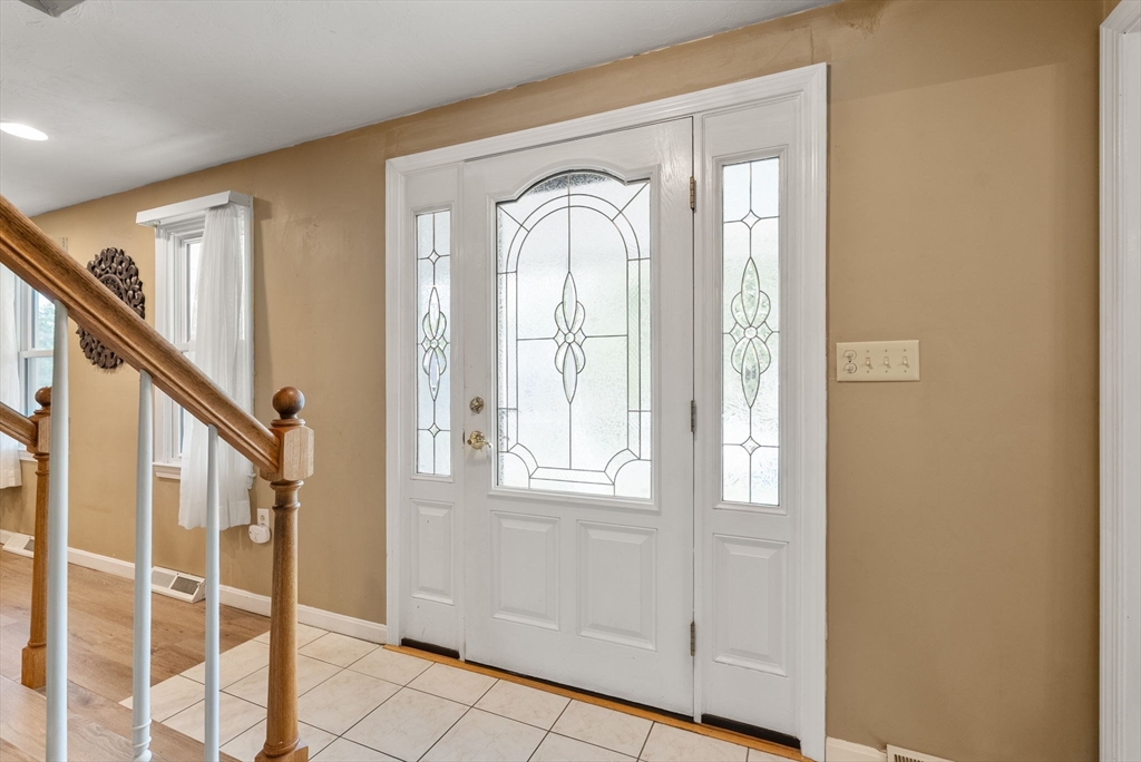 4 Fuller Pl