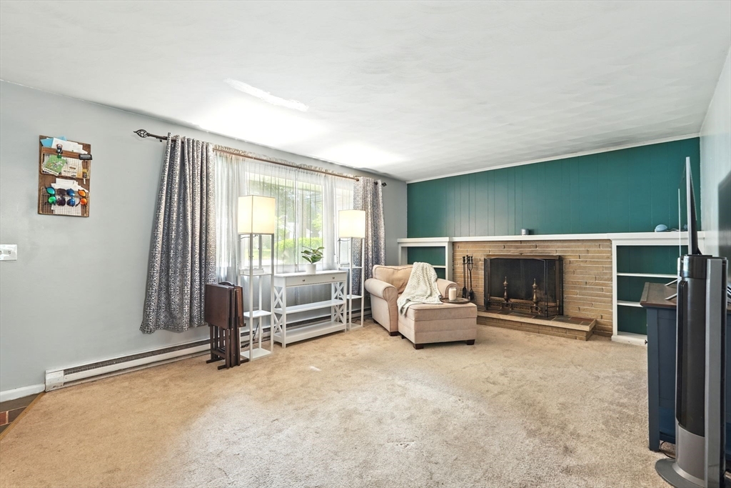 22 Crestview Drive
