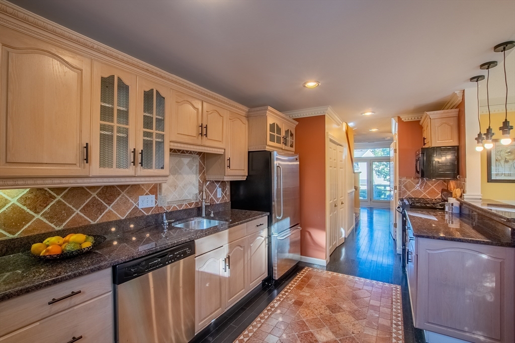 68 Hammond Place 68