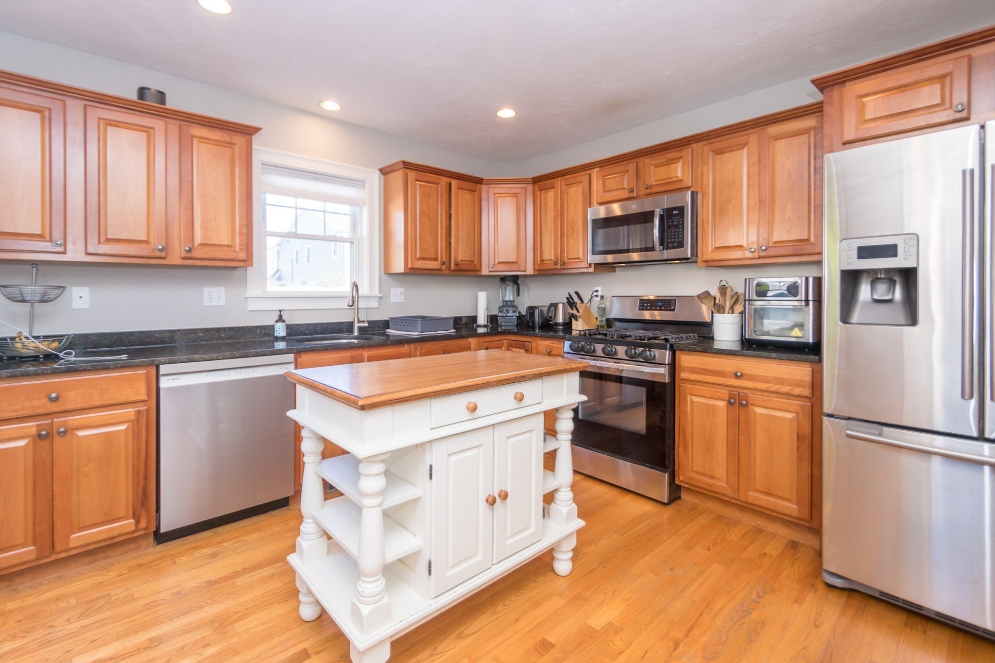 32 Cutter St #1, Waltham, MA, 32 Cutter St #1, Waltham, MA Photo #2