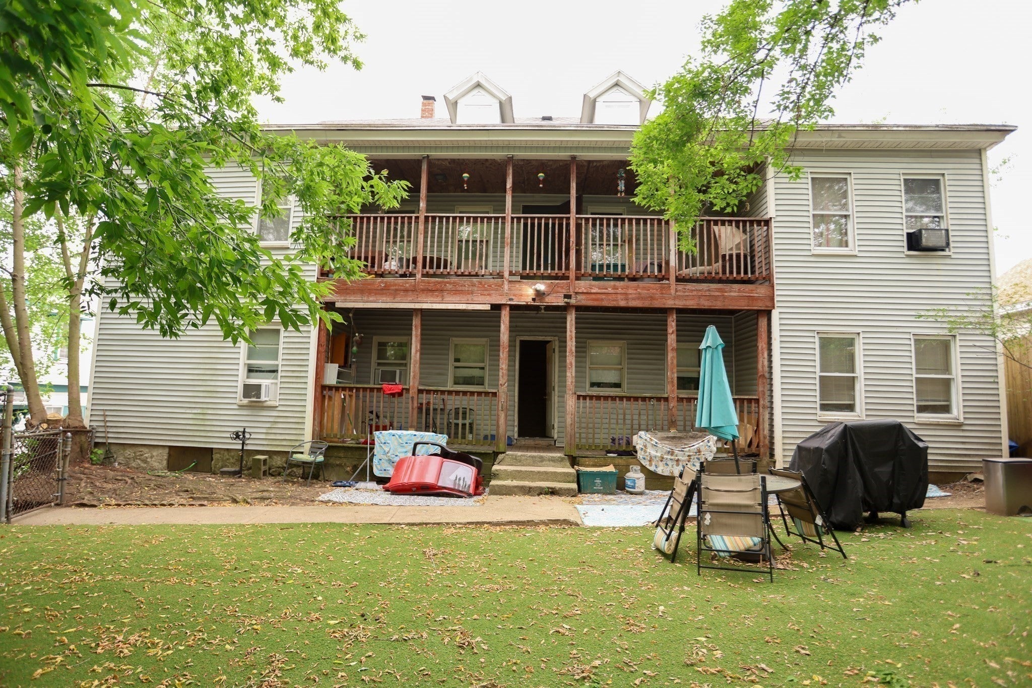 22-24 Floyd St