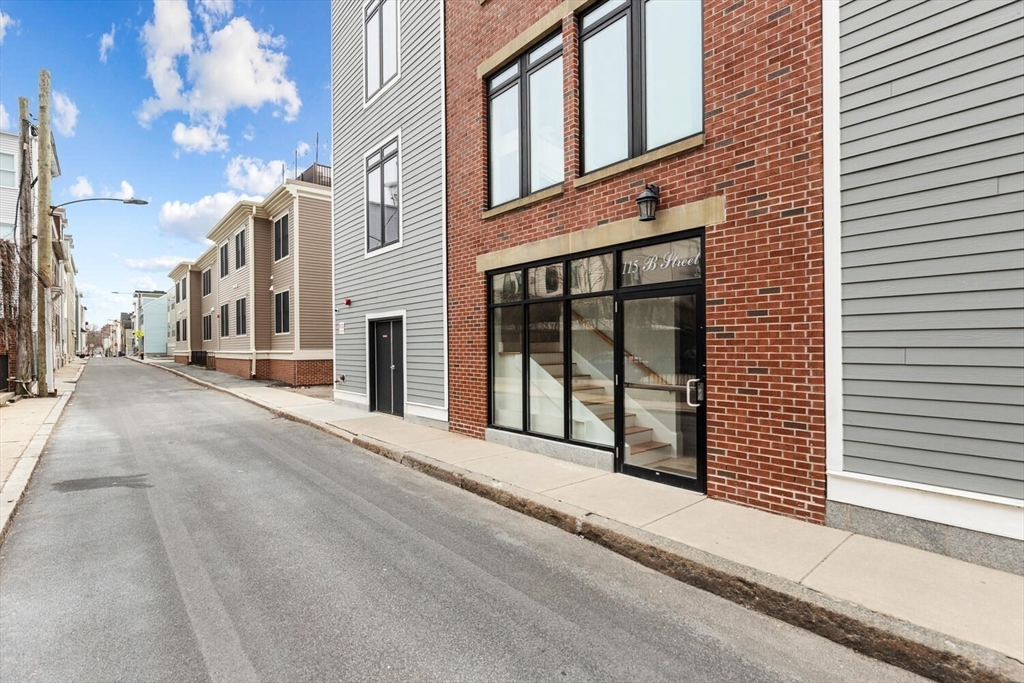 115 B Street #4, Boston, MA Photo #24