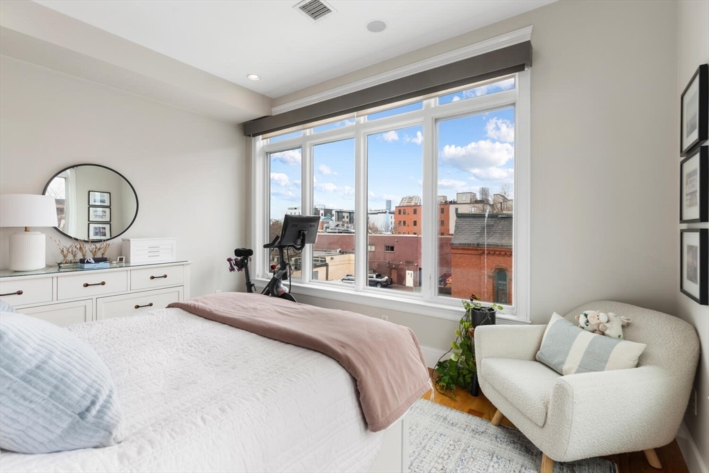 115 B Street #4, Boston, MA Photo #10