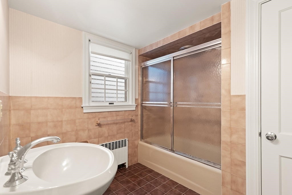 173 Vine Rock St, Dedham, MA Photo #25