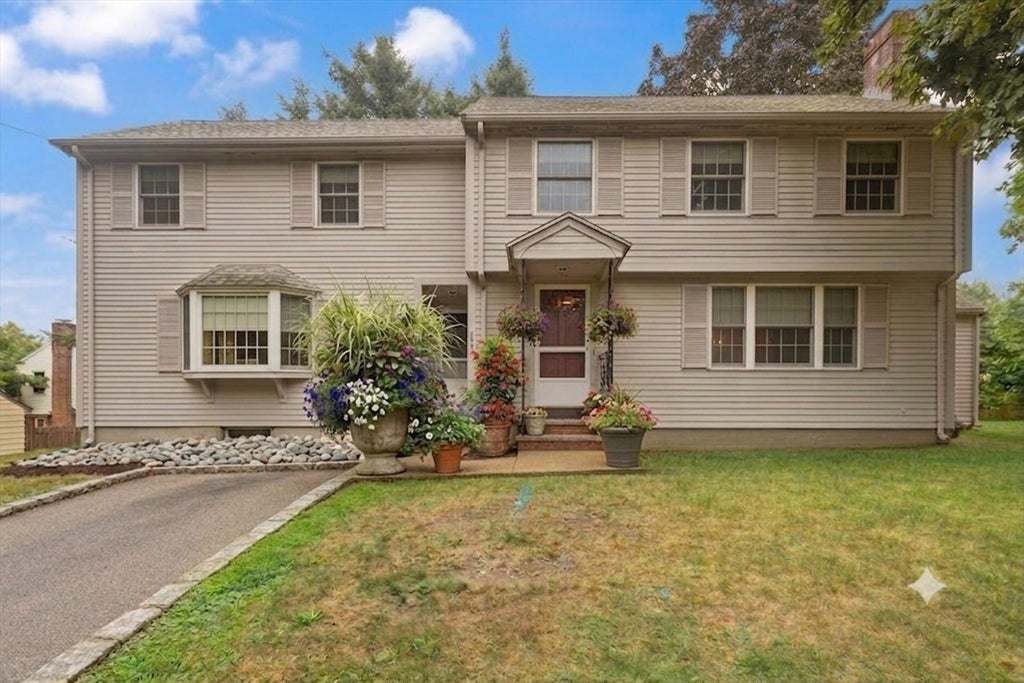 Photo of 173 Vine Rock St, Dedham, MA